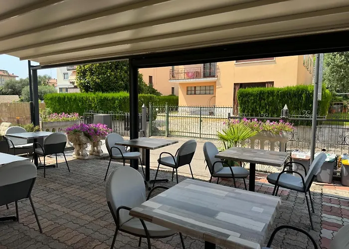 Bed and breakfast Alessio 4*